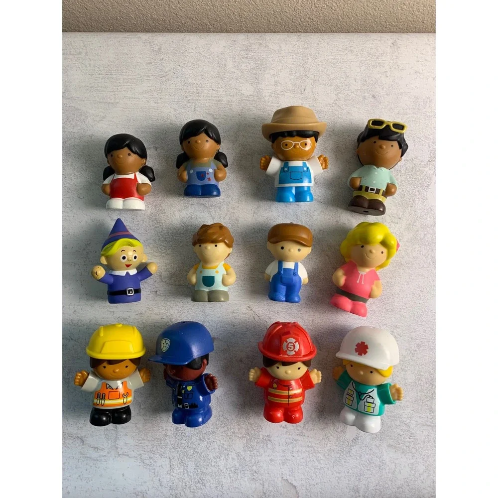 12 Little‎ People/Figures People Professions Doctor Fireman Police Worker Toys
